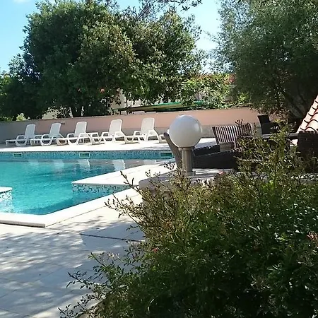 Hotel Carmen