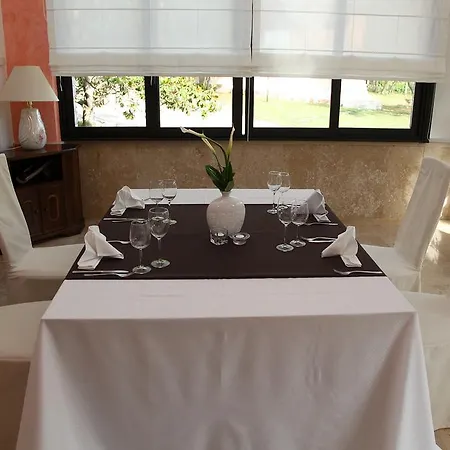Carmen Hotel