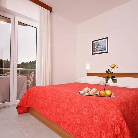 Hotel Carmen Krnica