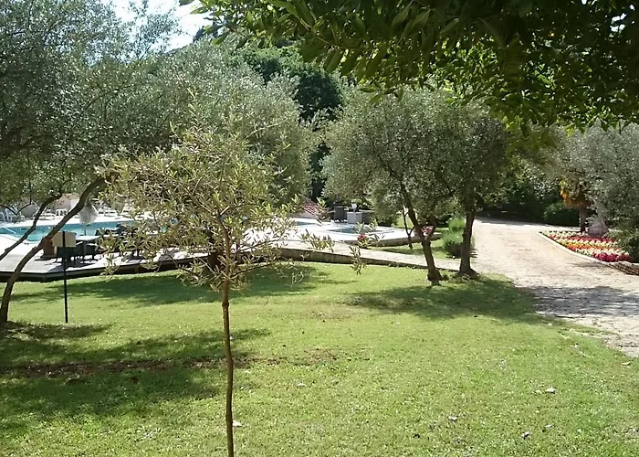 Carmen Hotel 3*